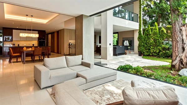 Why Luxury Residential Projects Need Custom HVAC and Climate Control